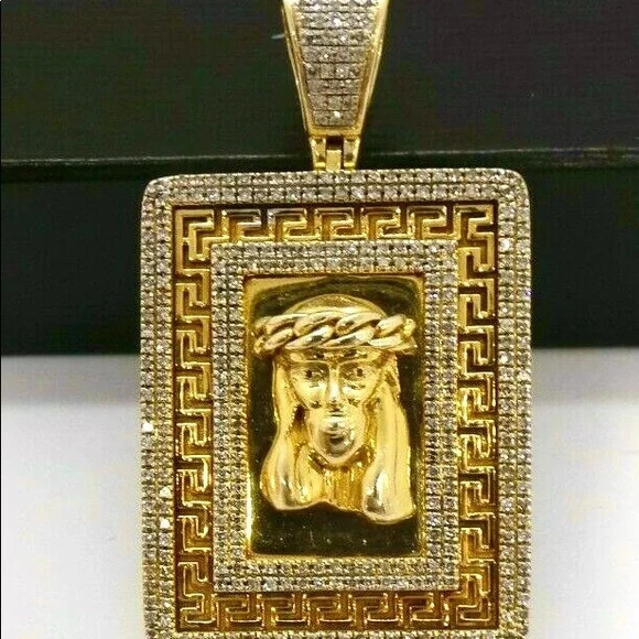 10K YELLOW GOLD DIAMOND CLUSTER JESUS CHRIST PENDANT .75 CARAT